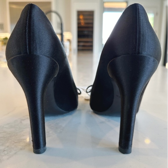 LOUIS VUITTON LIPSTICK PUMPS BLACK SATIN & PEBBLED SILVER LEATHER BOW PUMP 36.5 - Picture 11 of 17